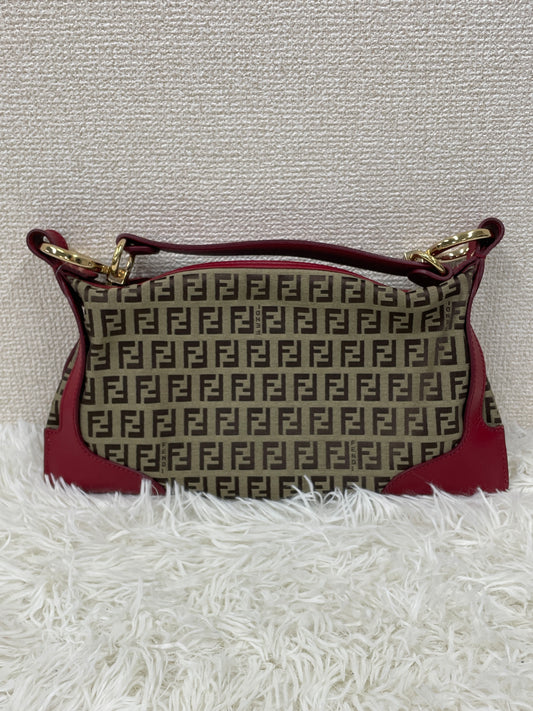 Fendi Gray Shoulder Bags A-18664