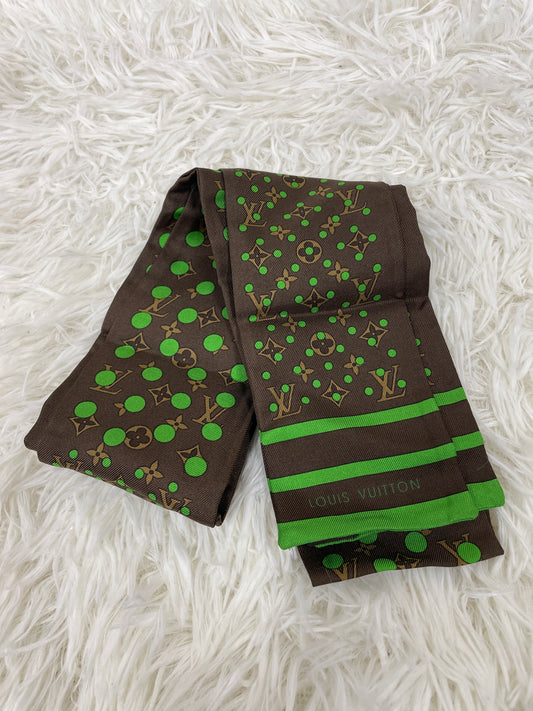 Louis Vuitton Brown Scarves A-18669