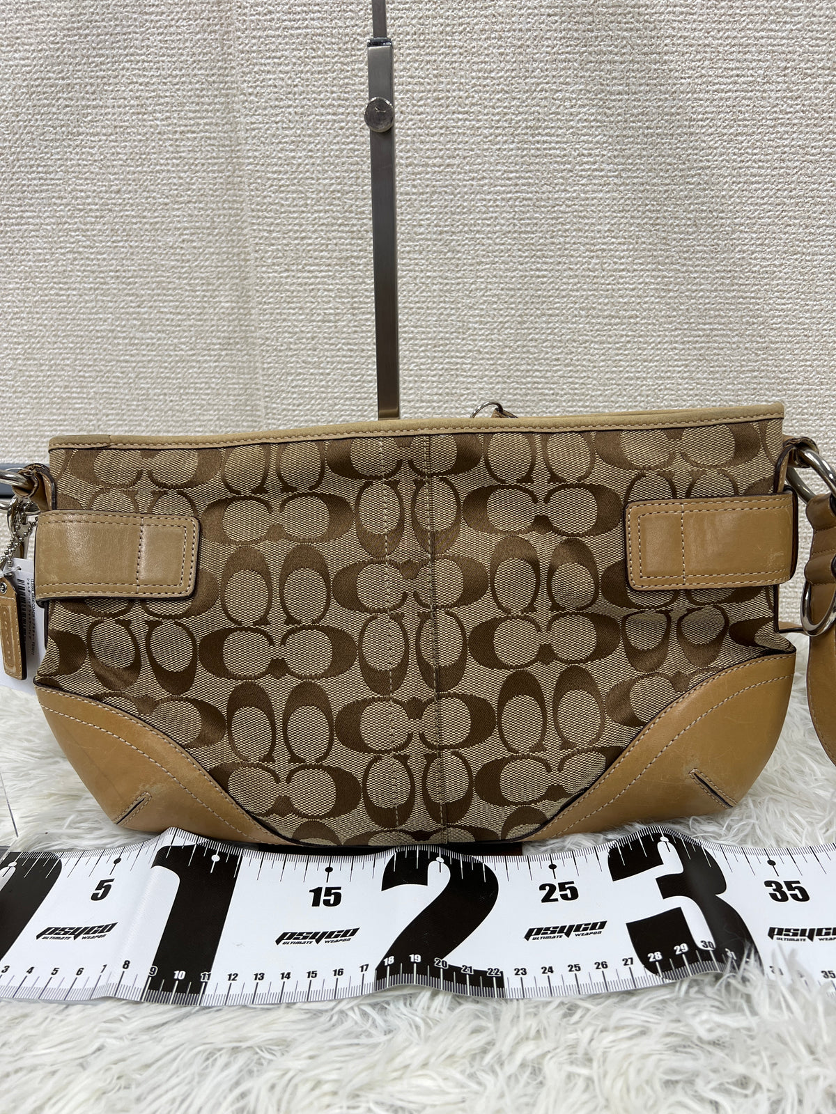 Coach Beige Shoulder Bags A-18695