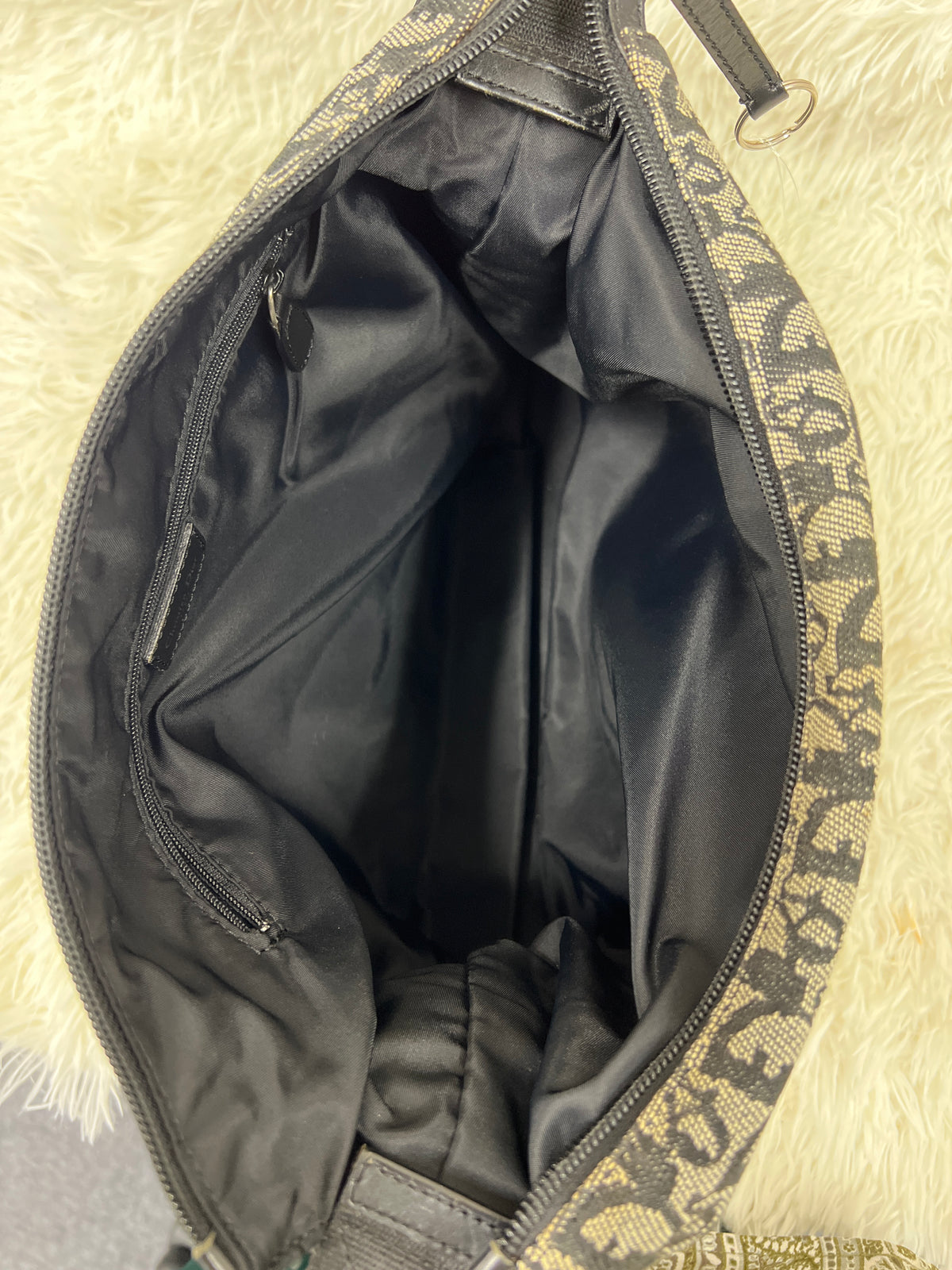 Dior Gray Shoulder Bags A-18777