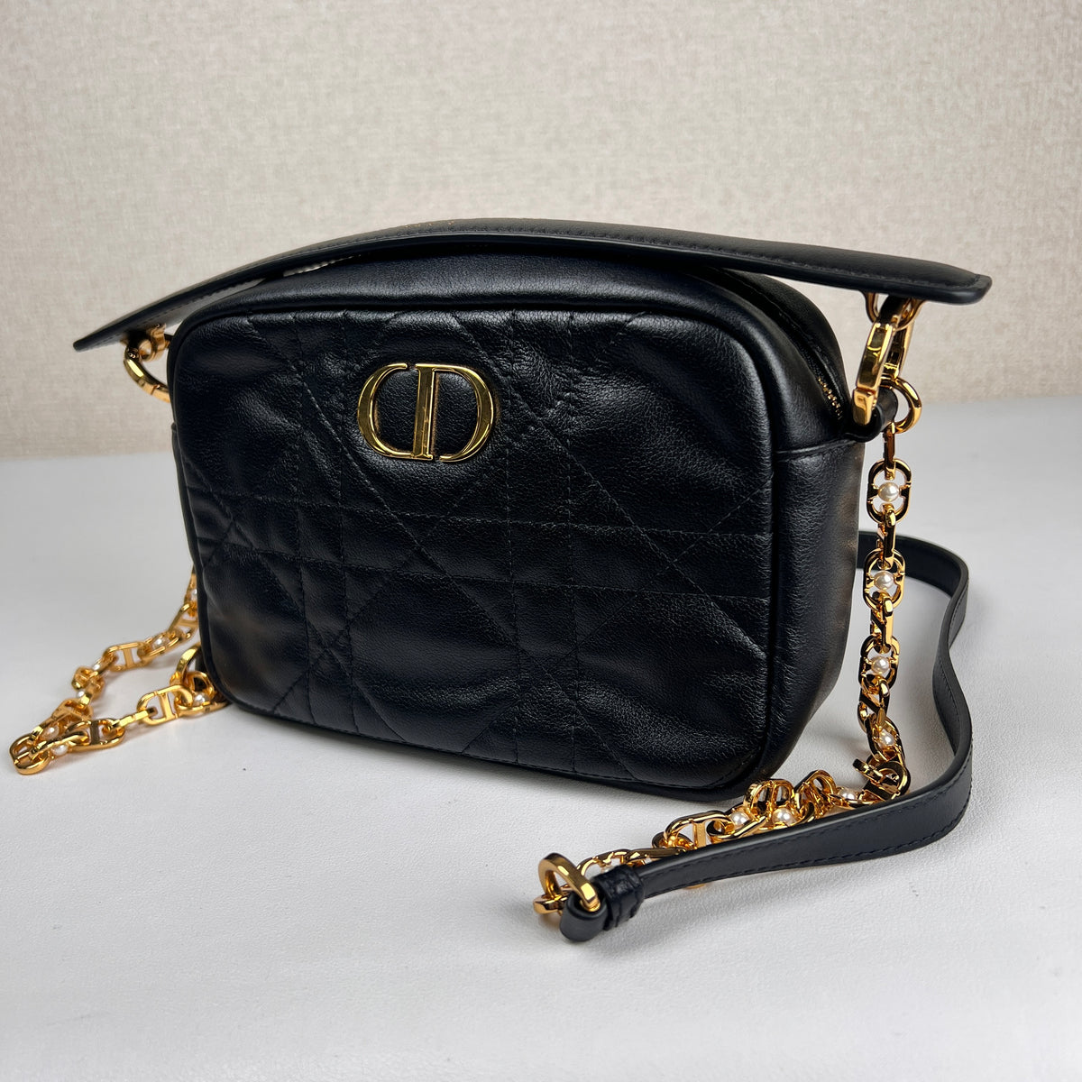 Dior Black Shoulder Bags A-18862