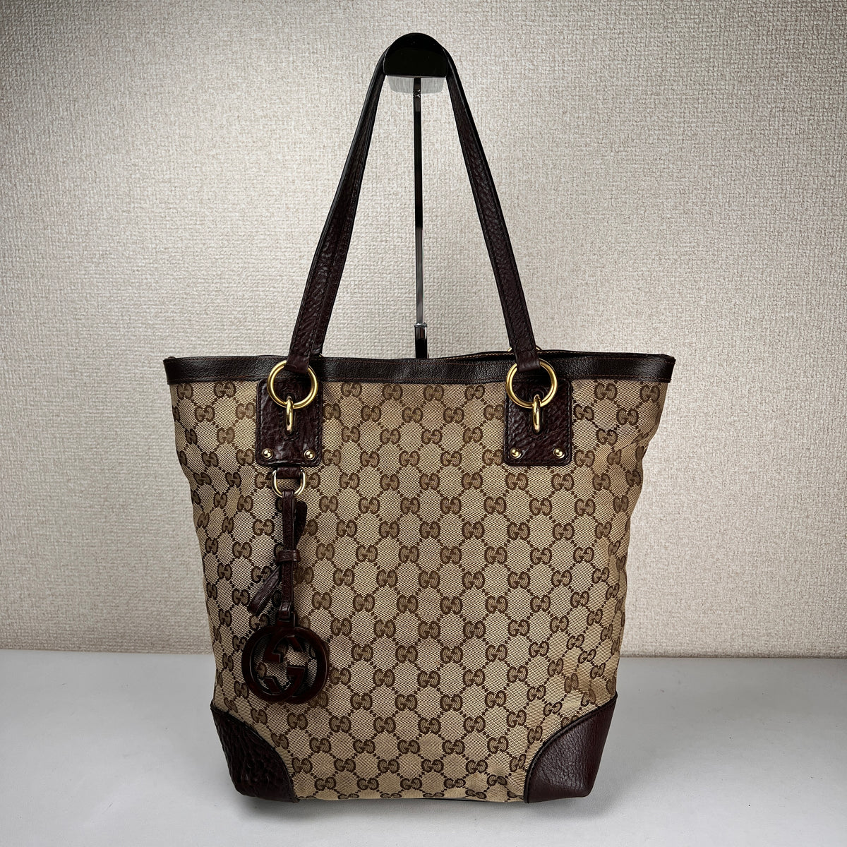 Gucci Beige Tote Bags A-19058