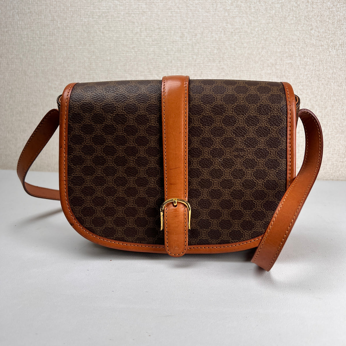 Celine Brown Shoulder Bags A-19059