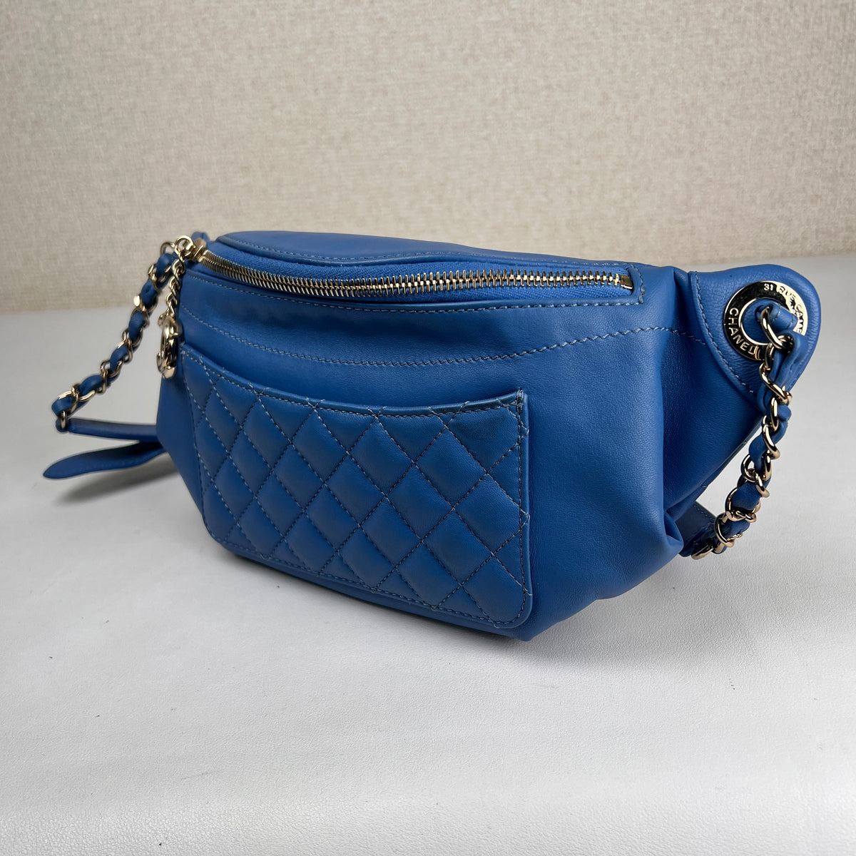 Chanel Blue Shoulder Bags A-19095