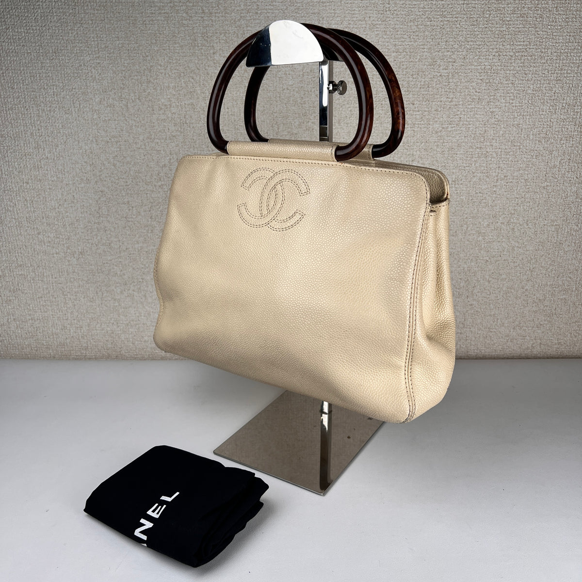 Chanel White Handle Bags A-19105