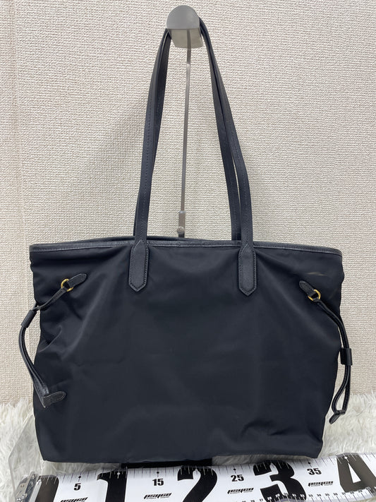 Prada Black Handle Bags A-19164