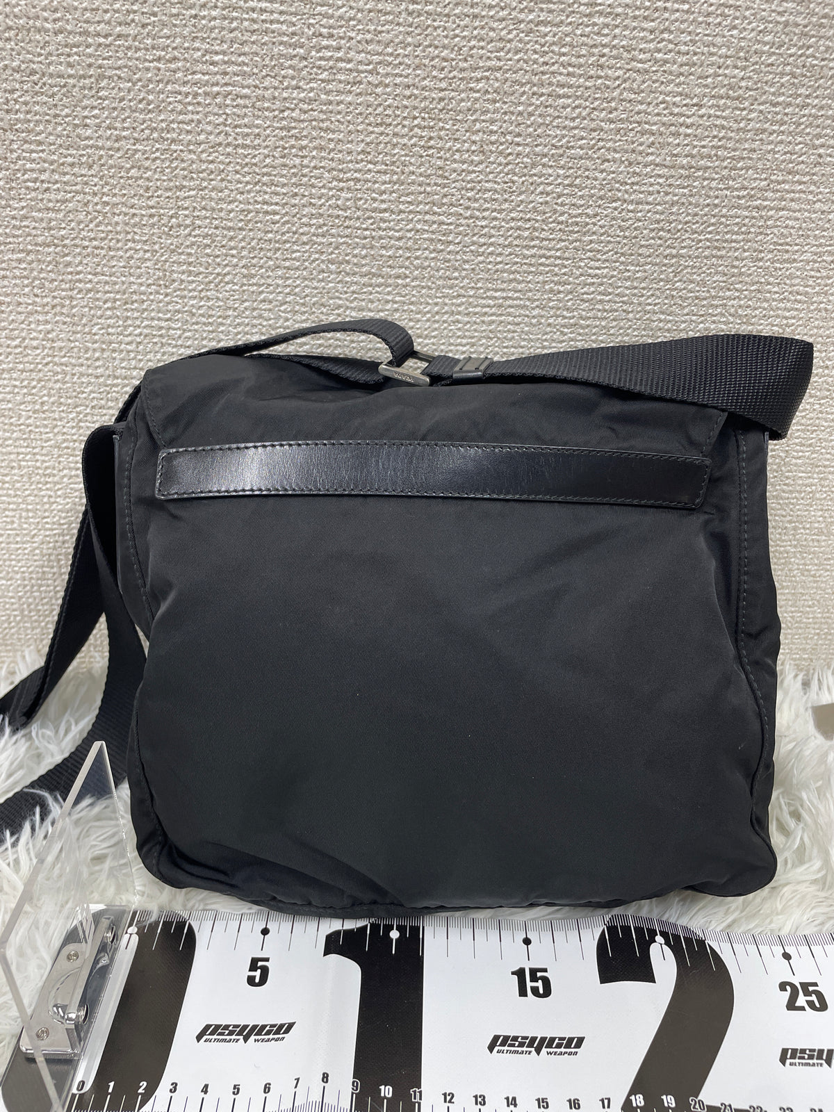 Prada Black Shoulder Bags A-19200