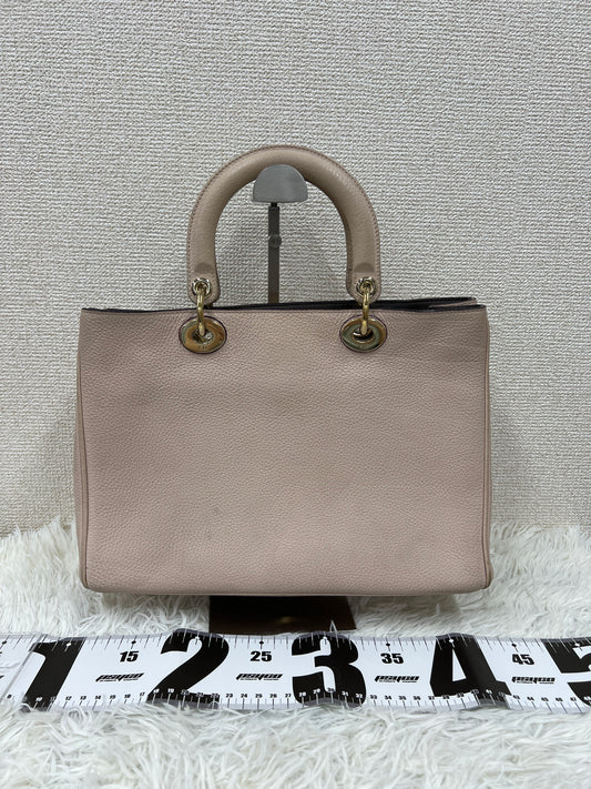 Dior Beige Handle Bags A-19257