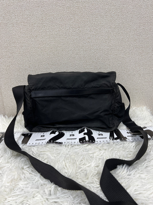 Prada Black Shoulder Bags A-19269