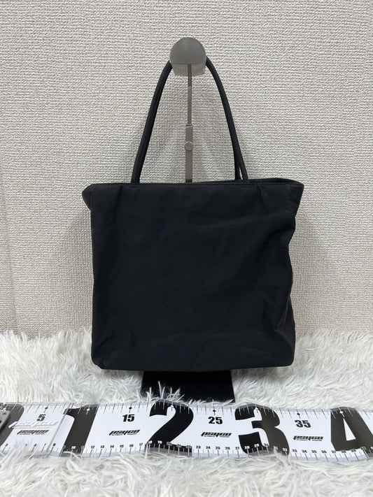 Prada Black Tote Bags A-19273