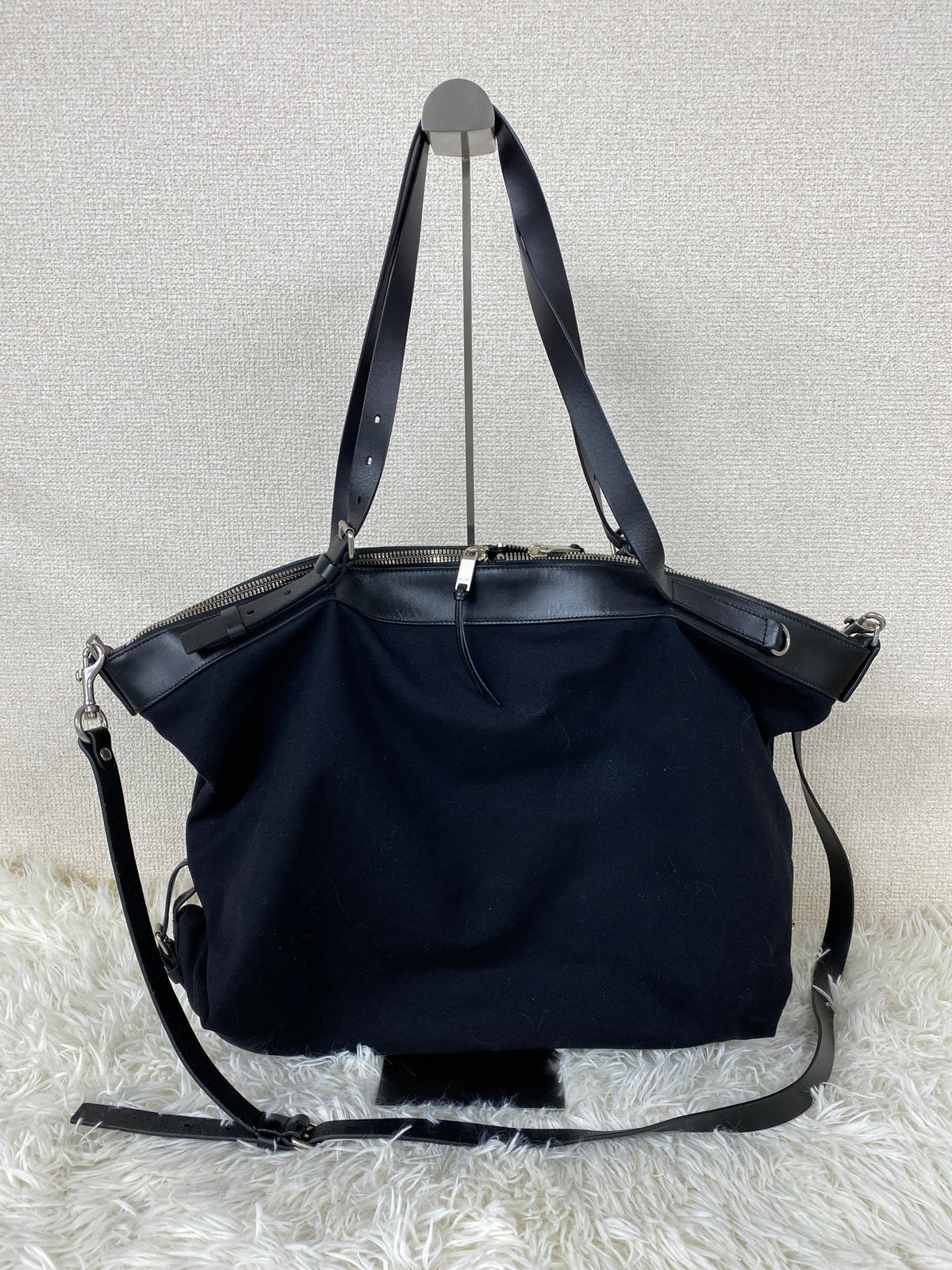 Saint Laurent Black Handle Bags A-19380