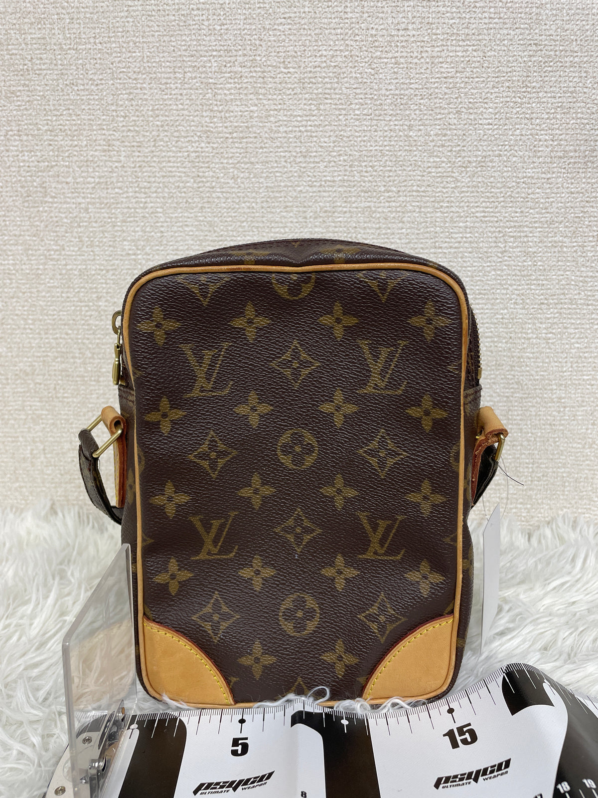 Louis Vuitton Brown Shoulder Bags A-19416
