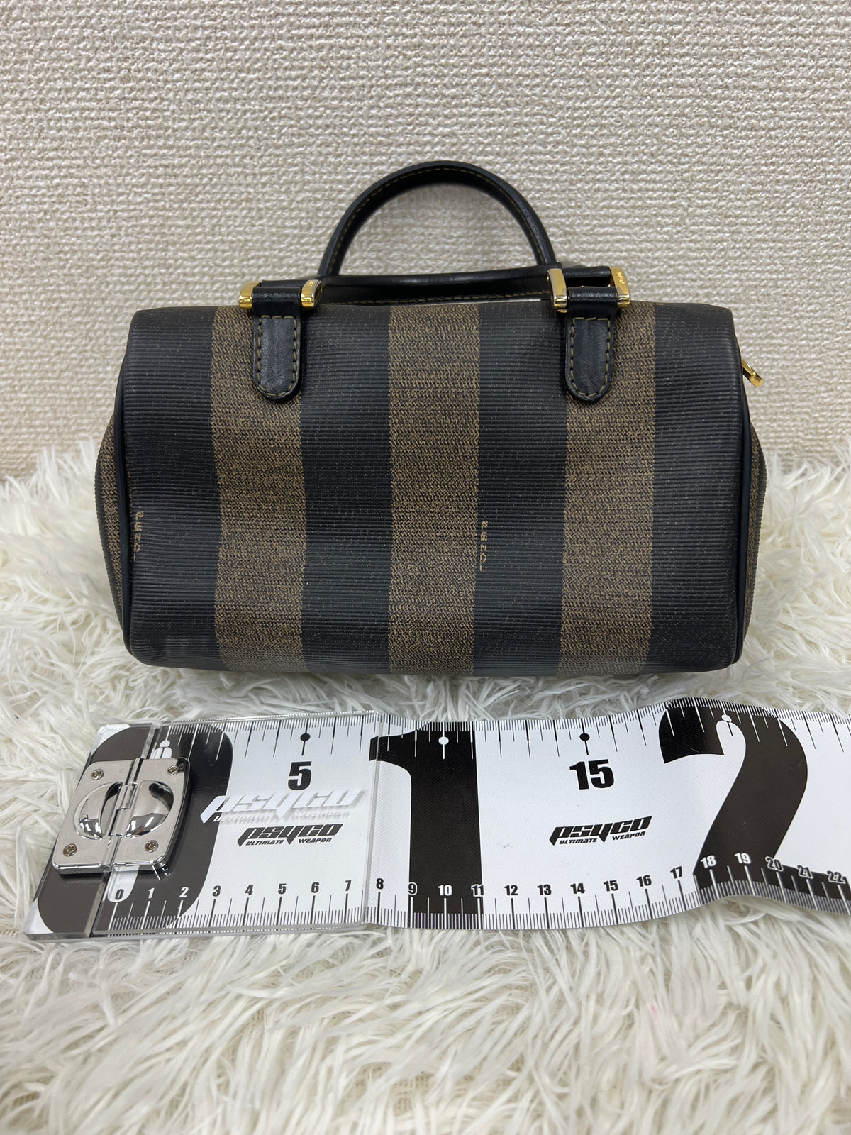 Fendi Black Handle Bags A-19501