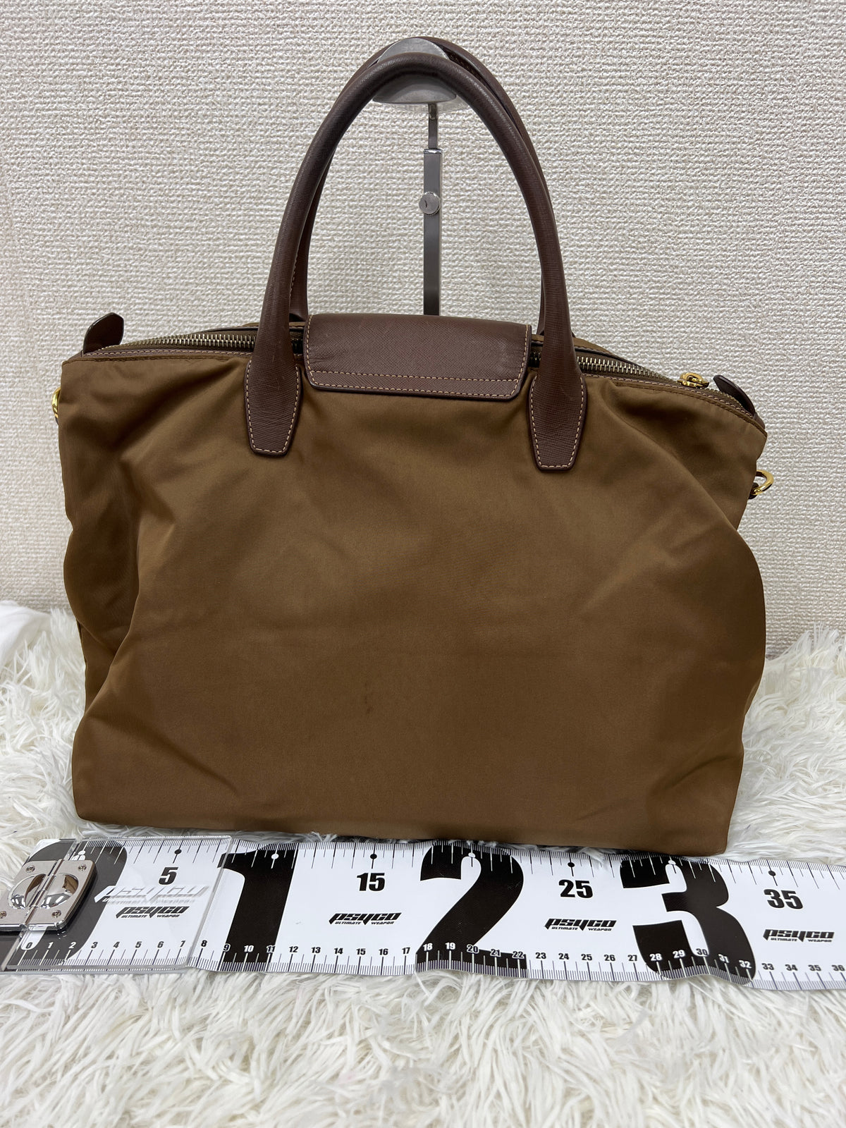 Prada Green Tote Bags A-19546