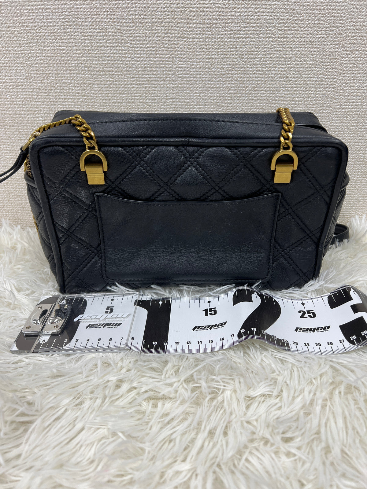 Marc Jacobs Black Shoulder Bags A-19548