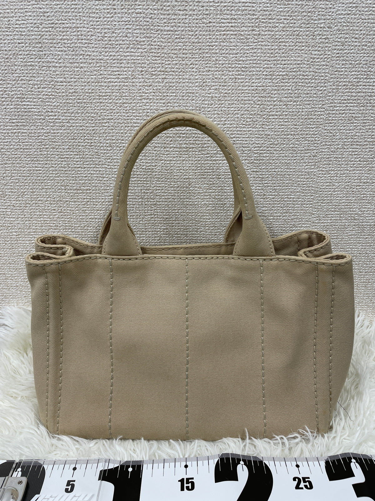 Prada Tote Bags A-19670