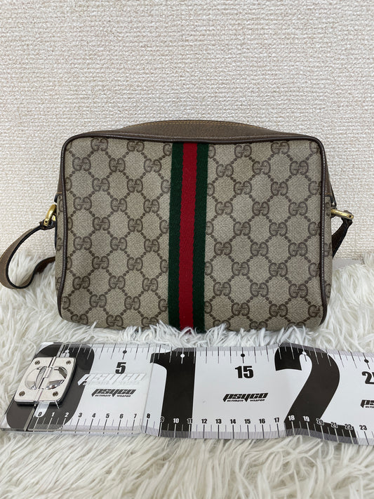 Gucci Beige Shoulder Bags A-19833