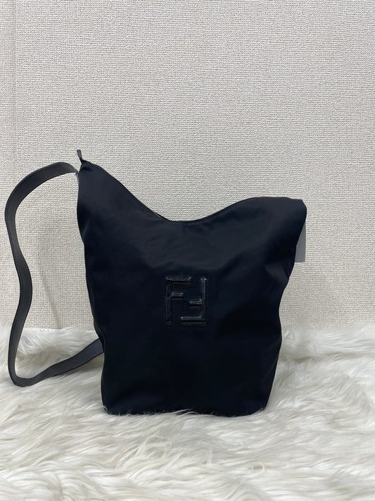 Fendi Black Shoulder Bags A-19954