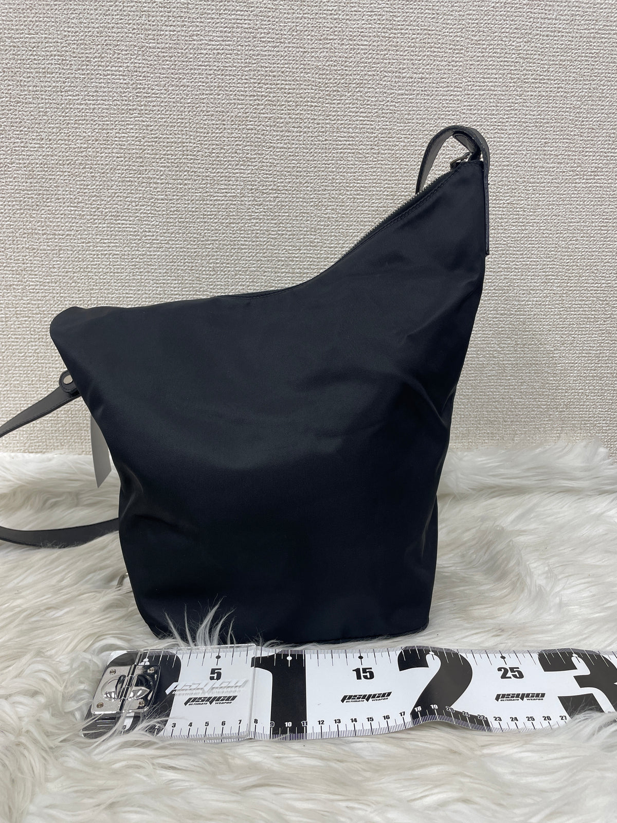 Fendi Black Shoulder Bags A-19954