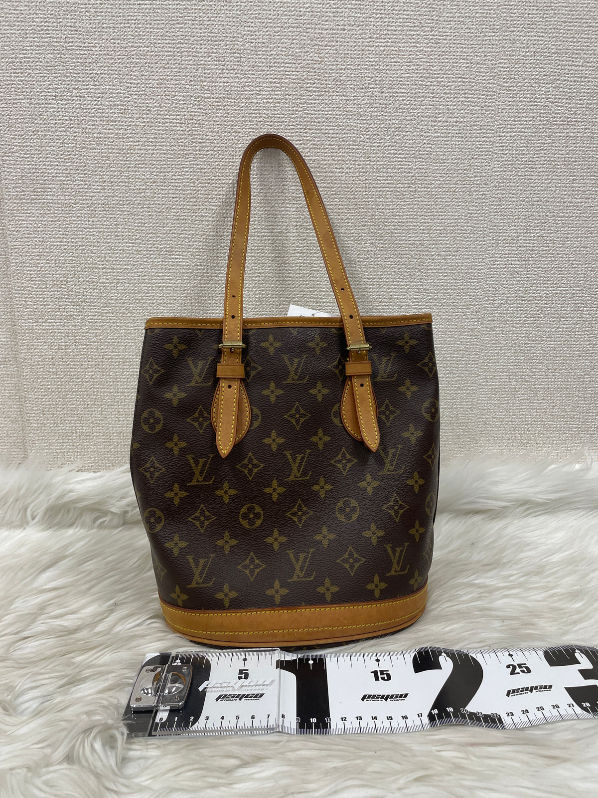 Louis Vuitton Brown Tote Bags A-19960