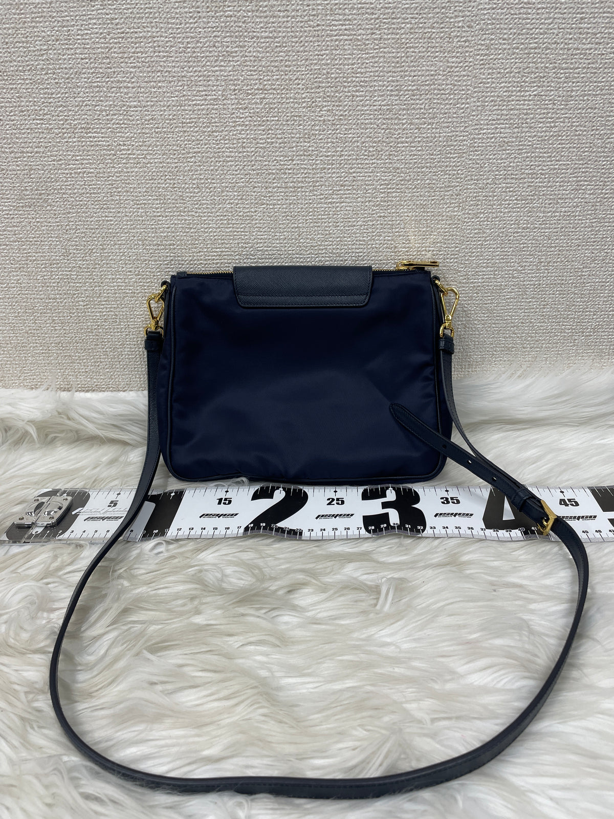 Prada Navy Shoulder Bags A-19999