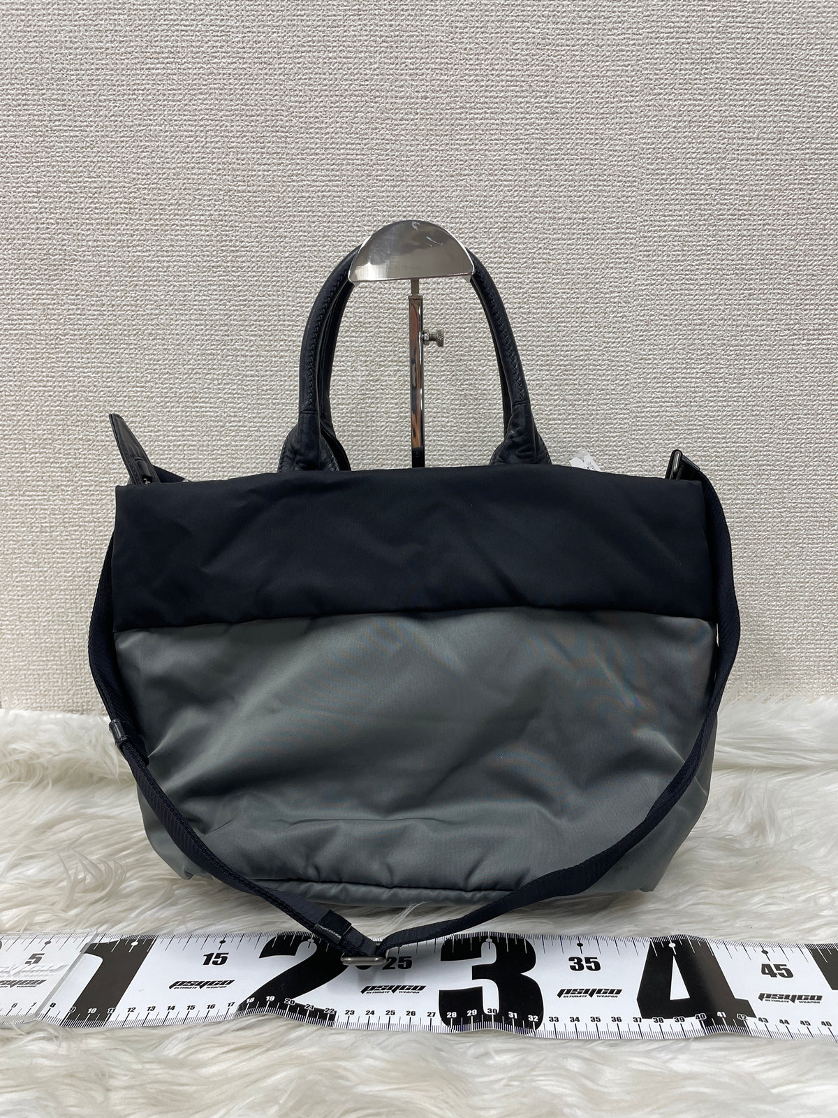 Prada Black Handle Bags A-20118