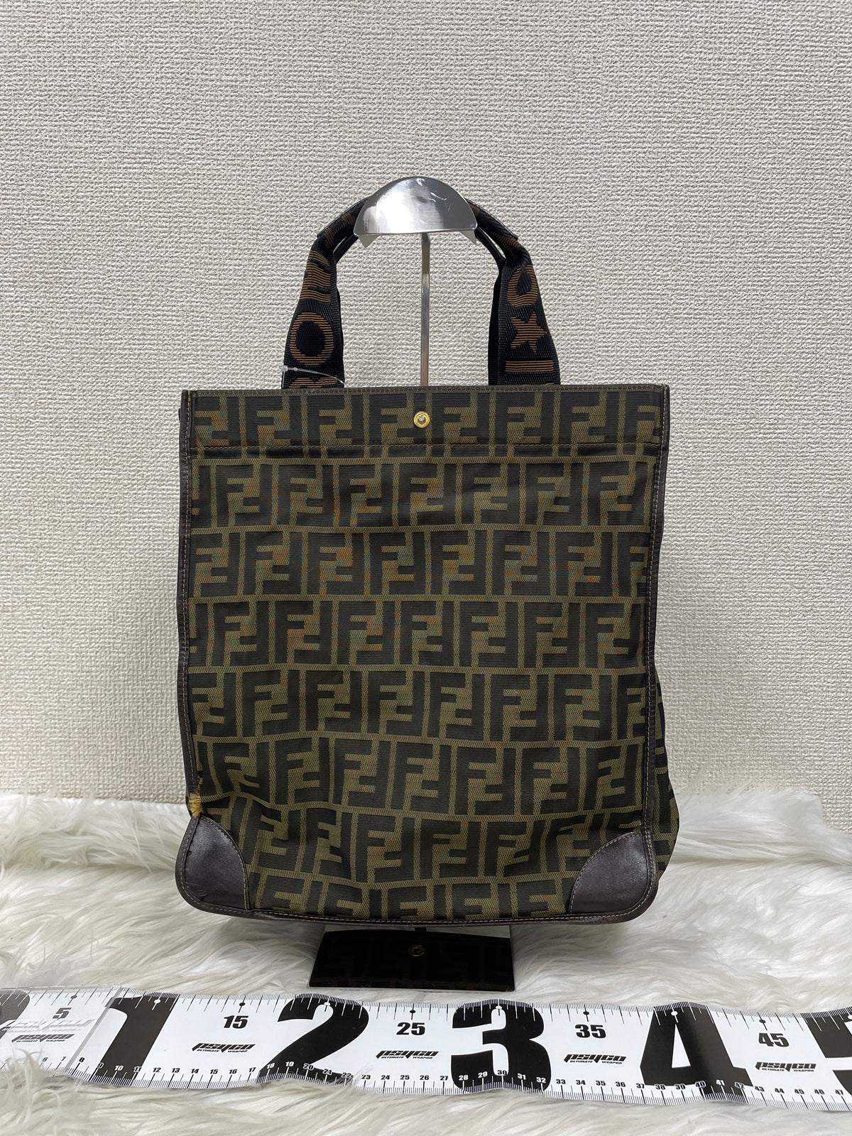 Fendi Brown Handle Bags A-20136