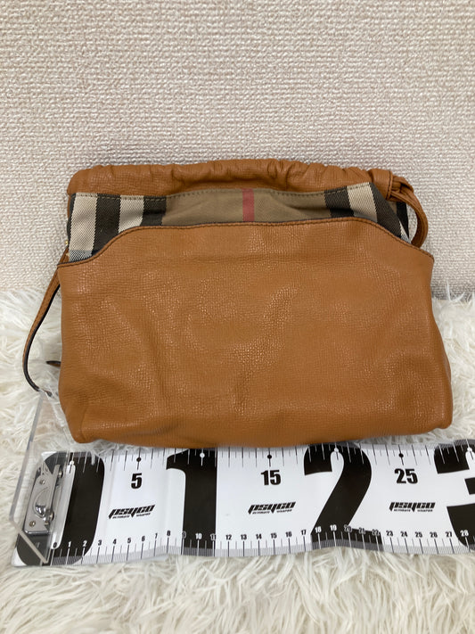Brown B-17508