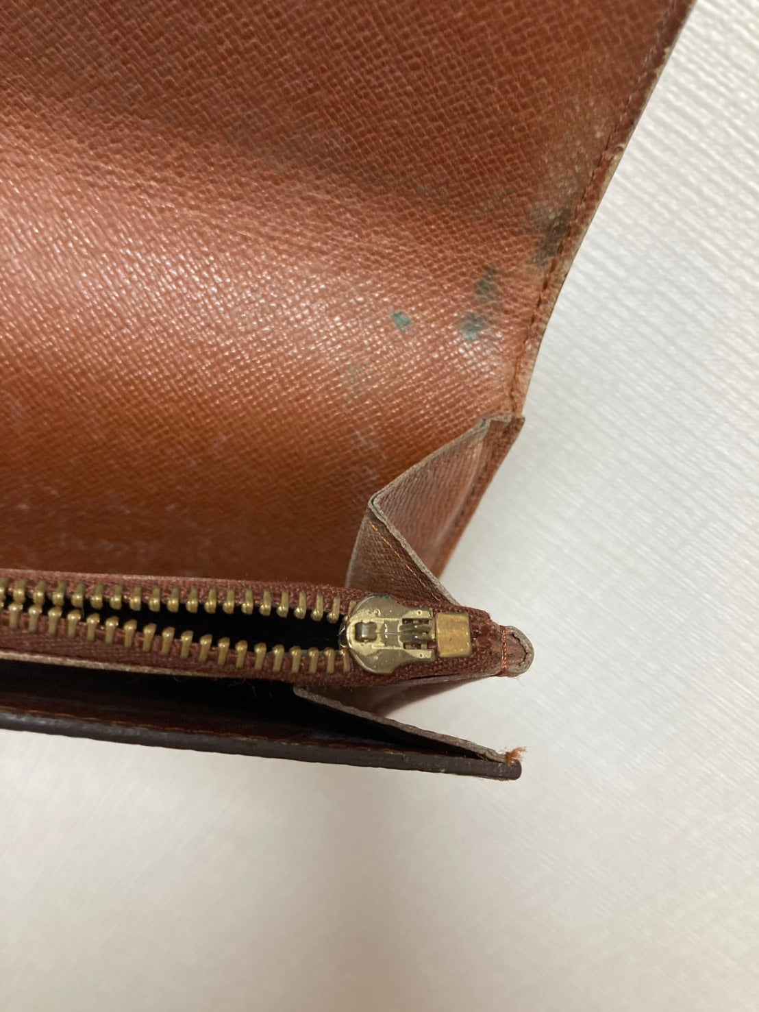 Louis Vuitton Brown Wallets A-14619