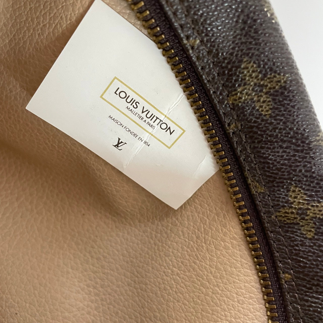 Louis Vuitton Pouches A-14725
