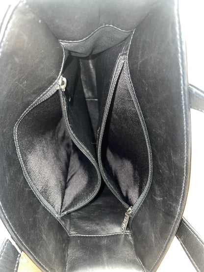 Chanel Black Tote Bags A-17817