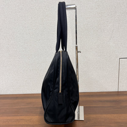 Prada Black Shoulder Bags A-16920