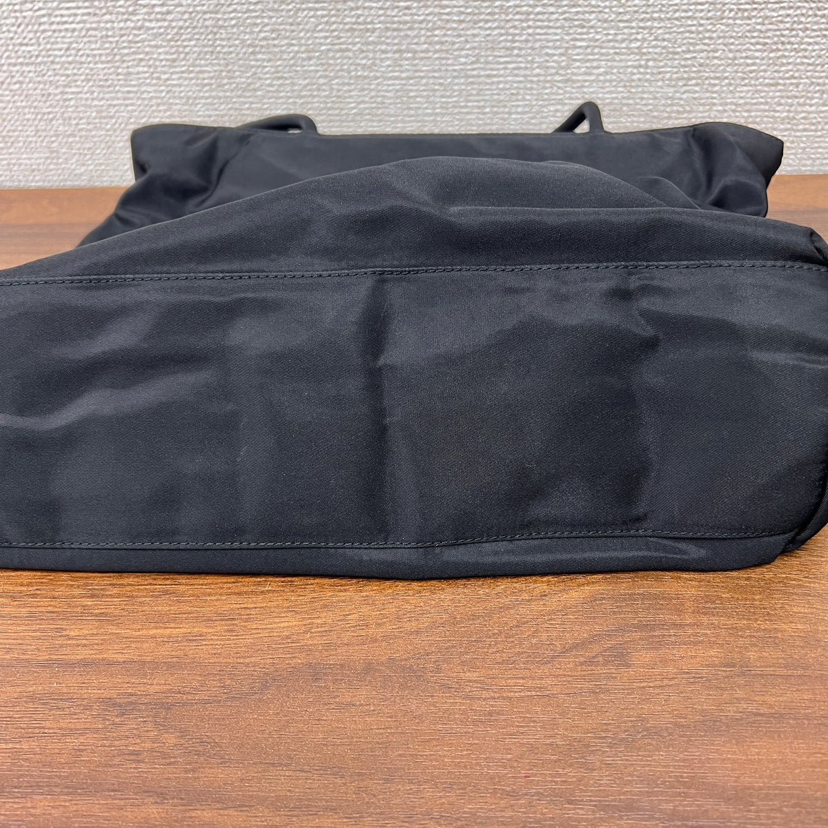 Prada Black Handle Bags A-17035