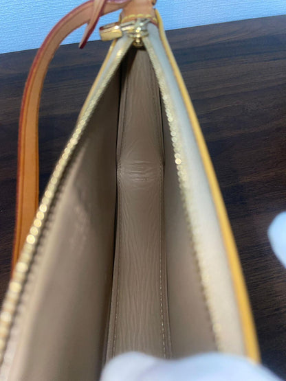 Louis Vuitton Yellow Handle Bags A-15069