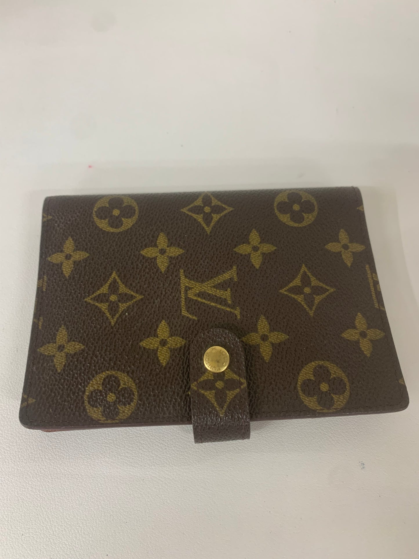 Louis Vuitton Brown A-17326