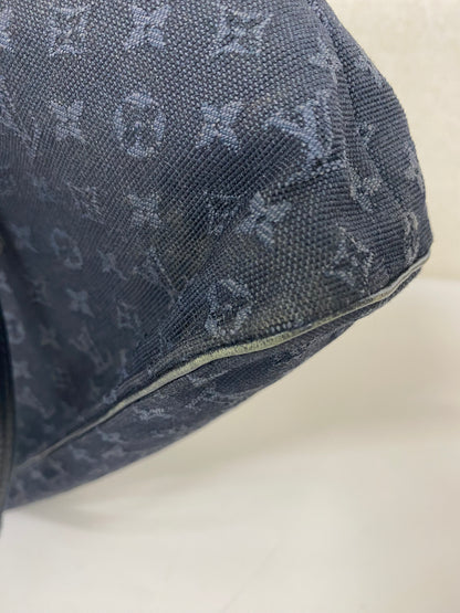 Louis Vuitton Navy Shoulder Bags A-17787