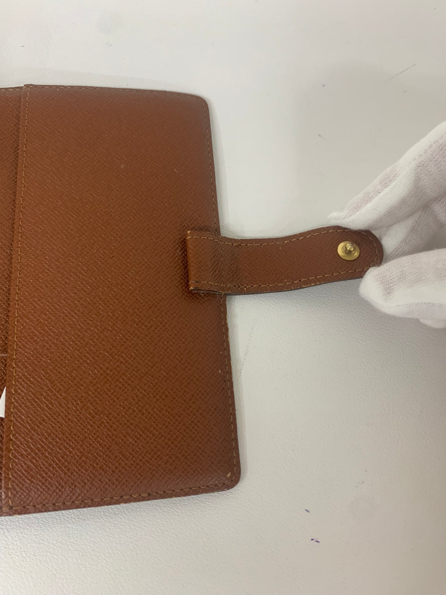 Louis Vuitton Brown A-17326