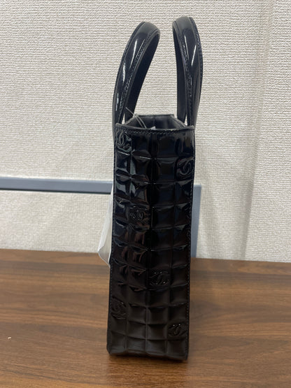 Chanel Black Tote Bags A-17817