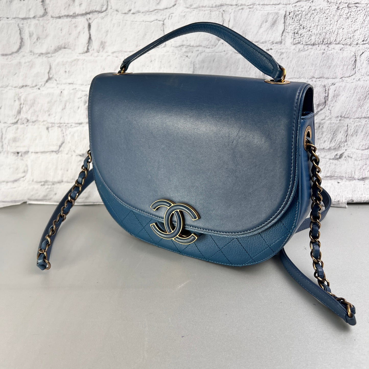 Chanel A-11885