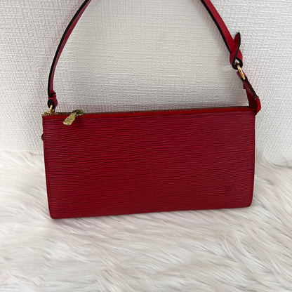 Louis Vuitton A-11928