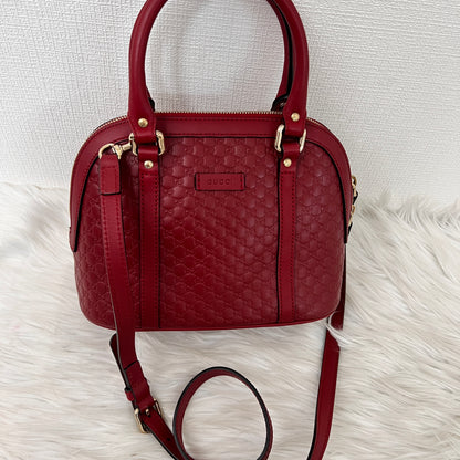 Gucci A-11930