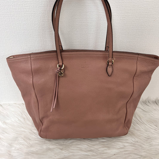 Gucci A-11931