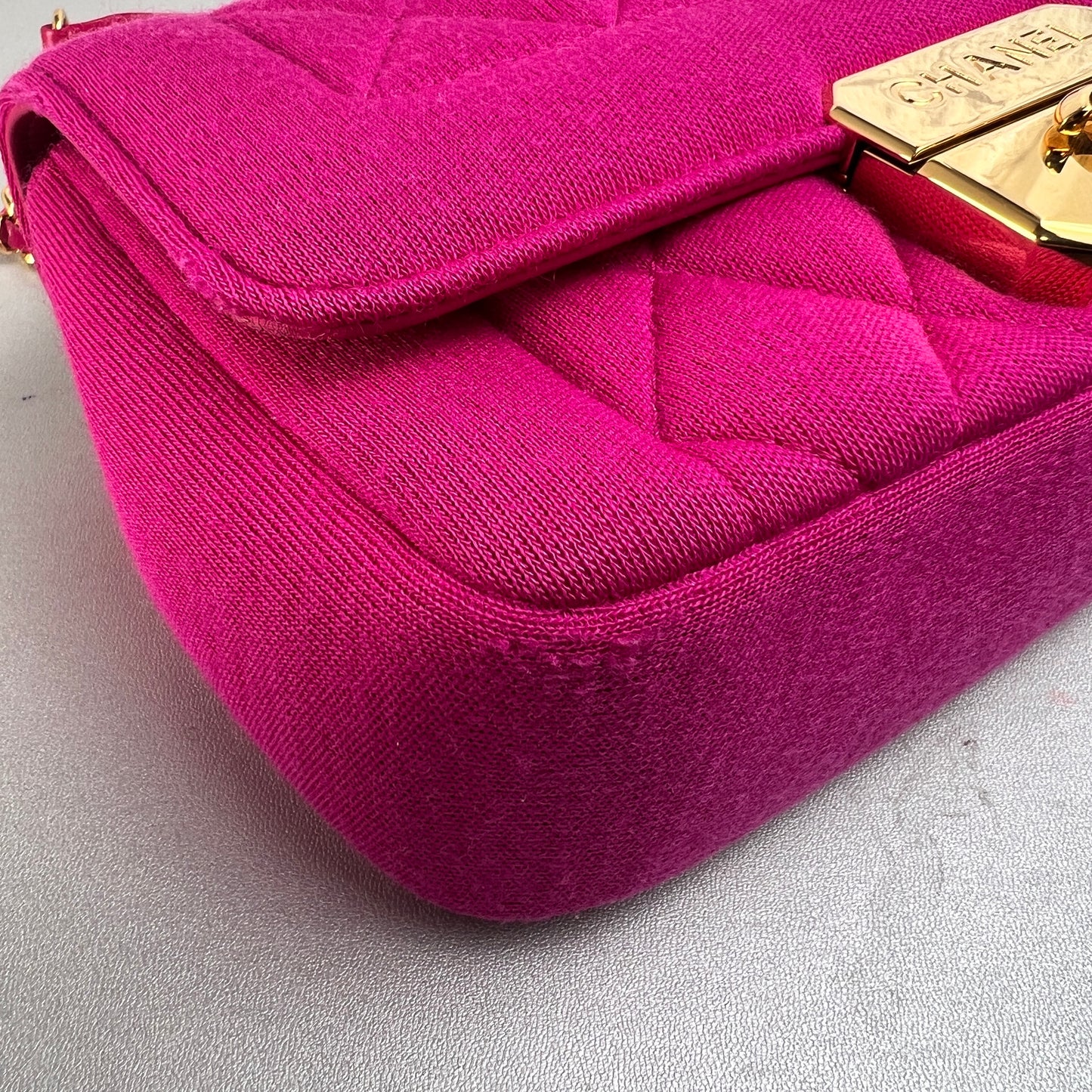 Chanel A-12418