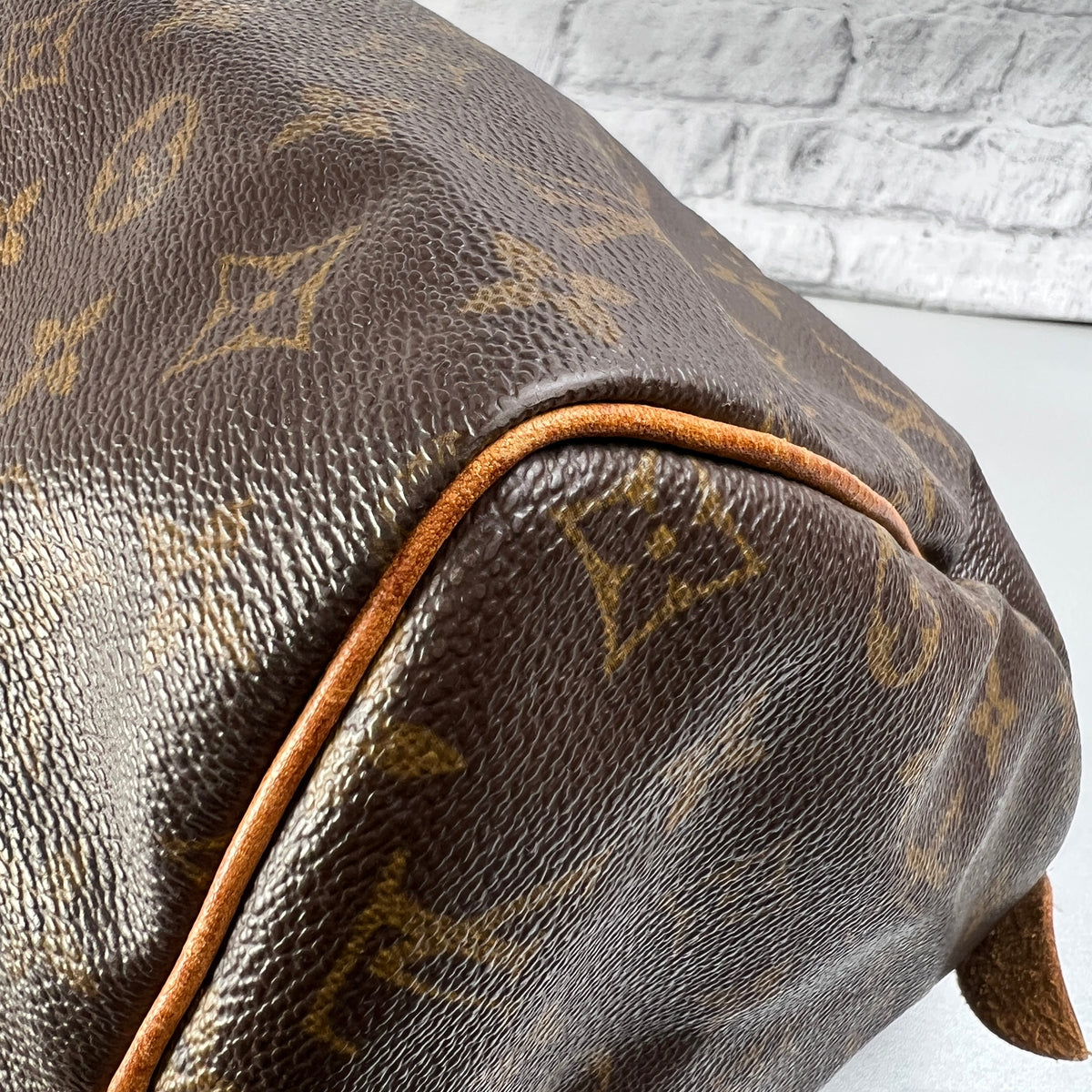 Louis Vuitton Handle Bags A-12923