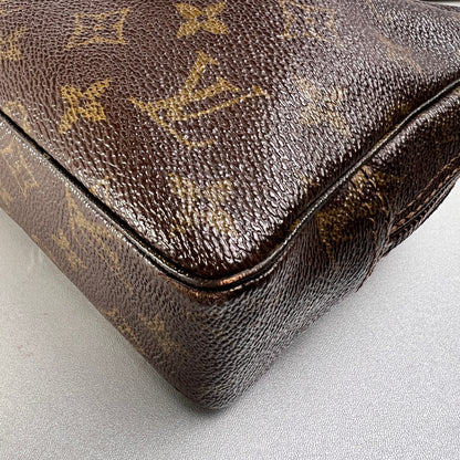 Louis Vuitton Brown Wallets A-13593