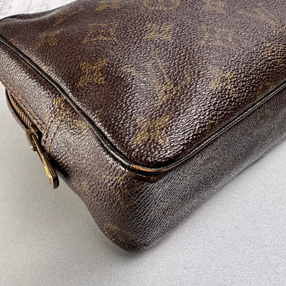 Louis Vuitton Brown Wallets A-13593
