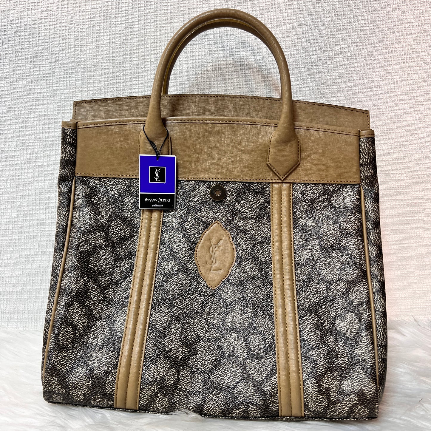 Saint Laurent A-13840