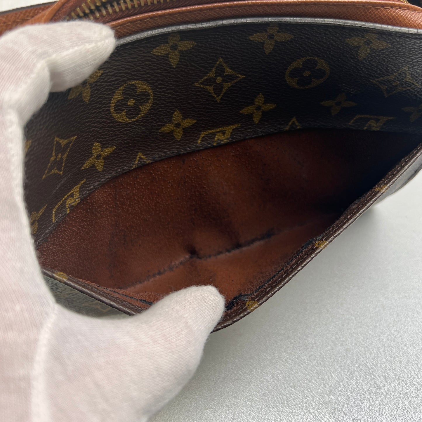 Louis Vuitton Brown A-13843