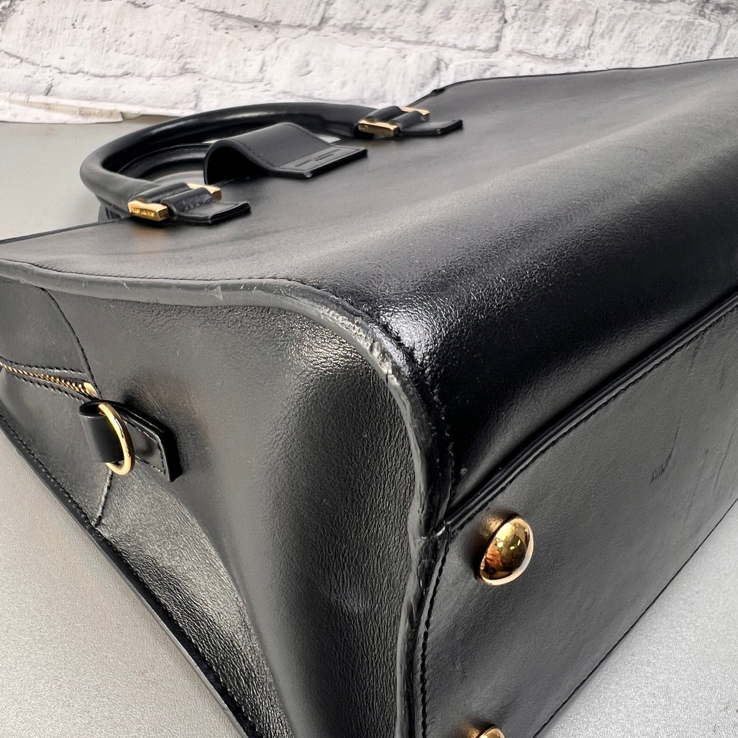 Saint Laurent Black A-13849