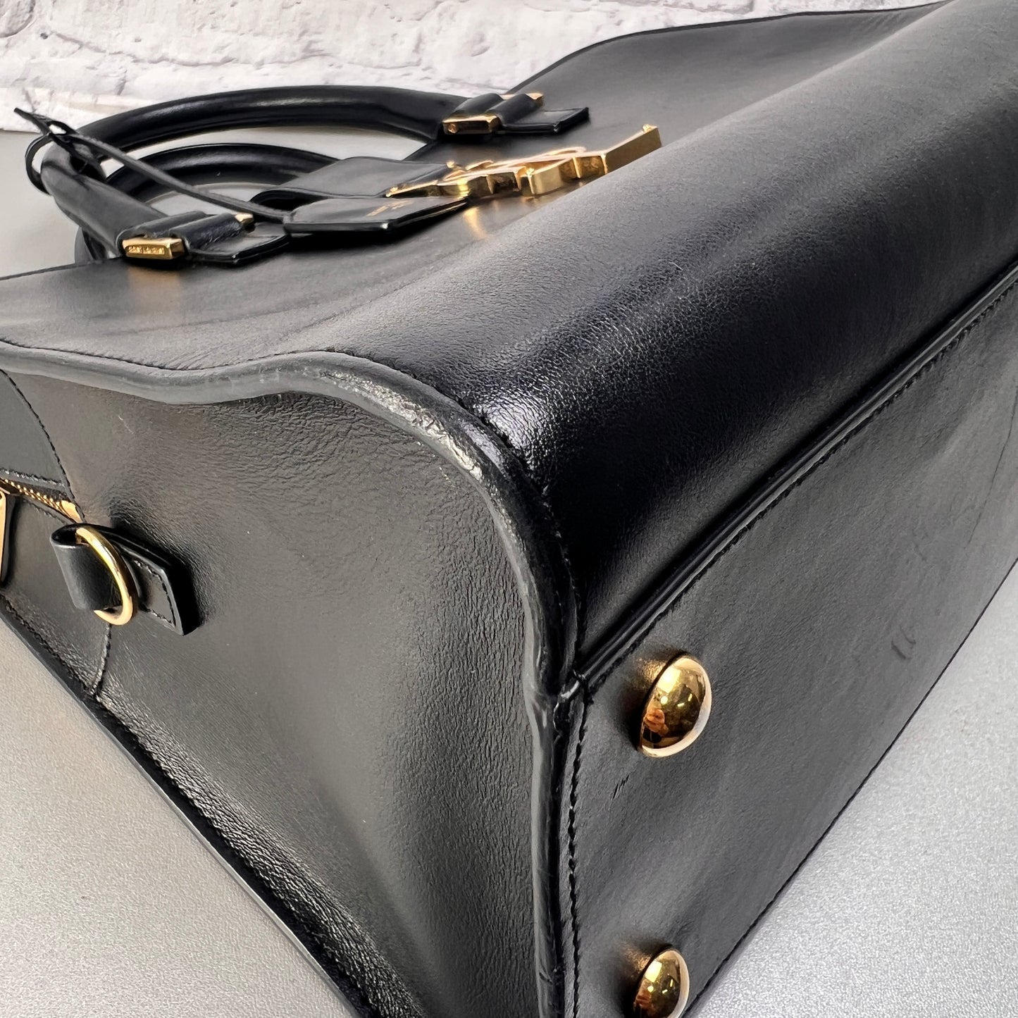 Saint Laurent Black A-13849